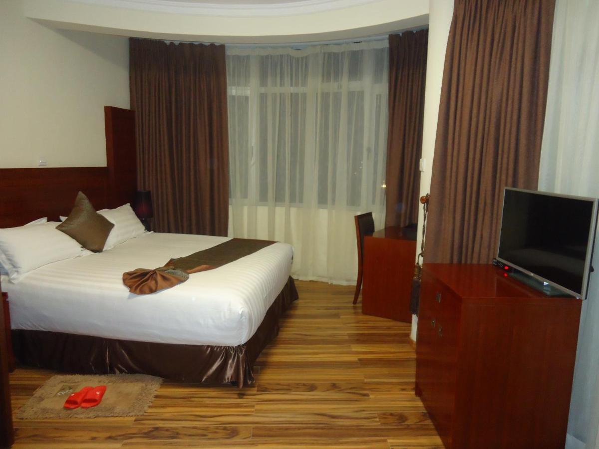 Miracle Hotel Addis Ababa Ngoại thất bức ảnh