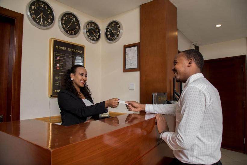 Miracle Hotel Addis Ababa Ngoại thất bức ảnh