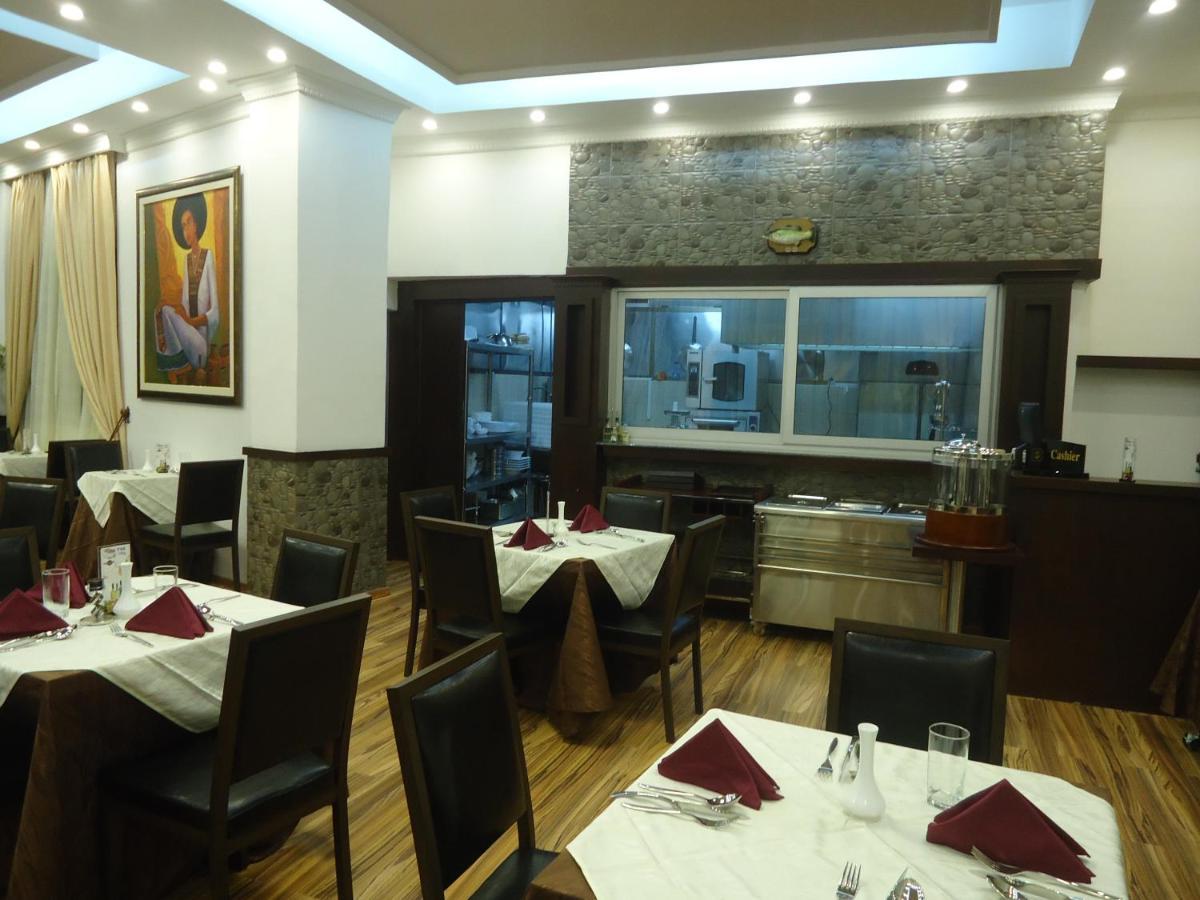 Miracle Hotel Addis Ababa Ngoại thất bức ảnh